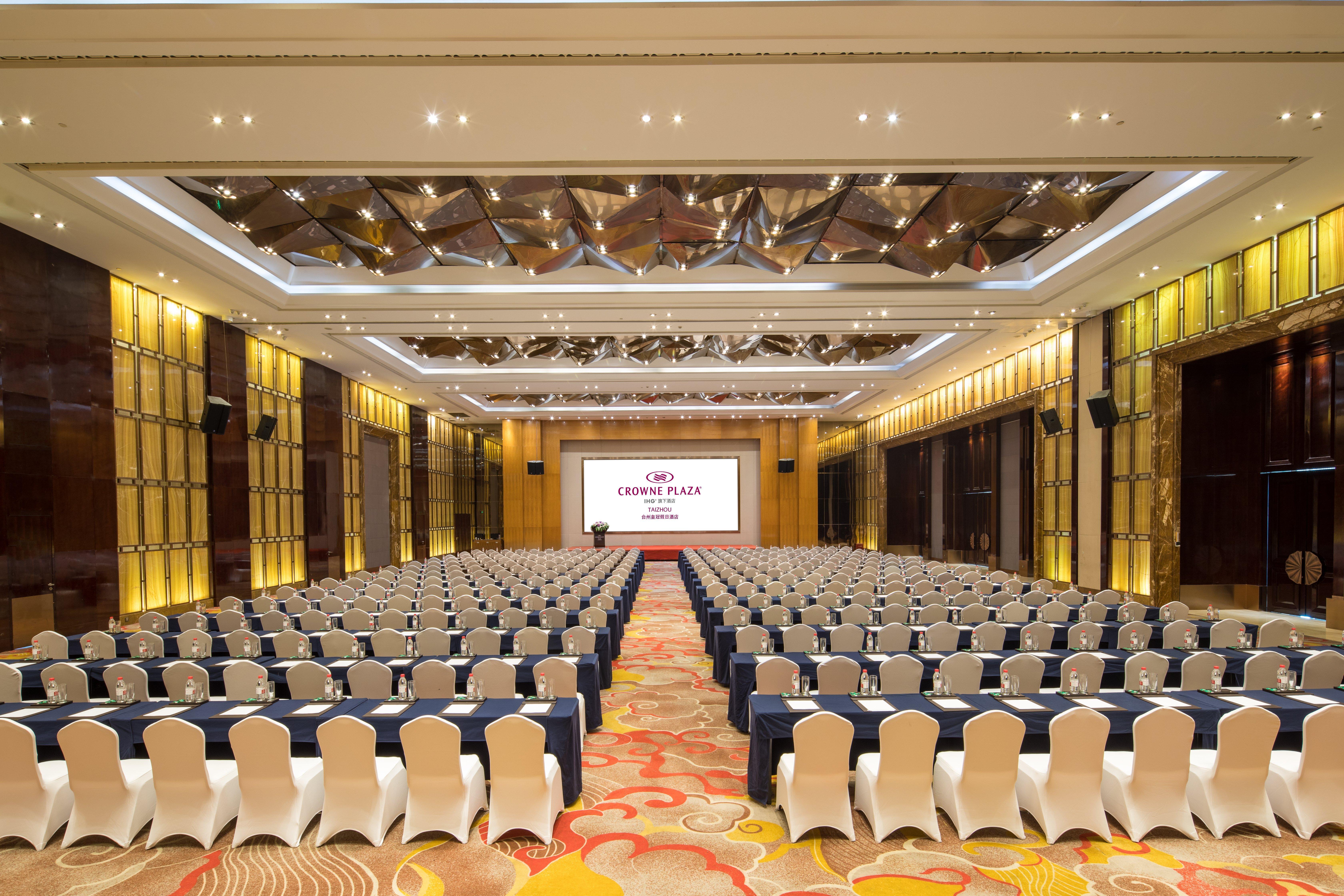Crowne Plaza Taizhou By Ihg Hotel Ngoại thất bức ảnh