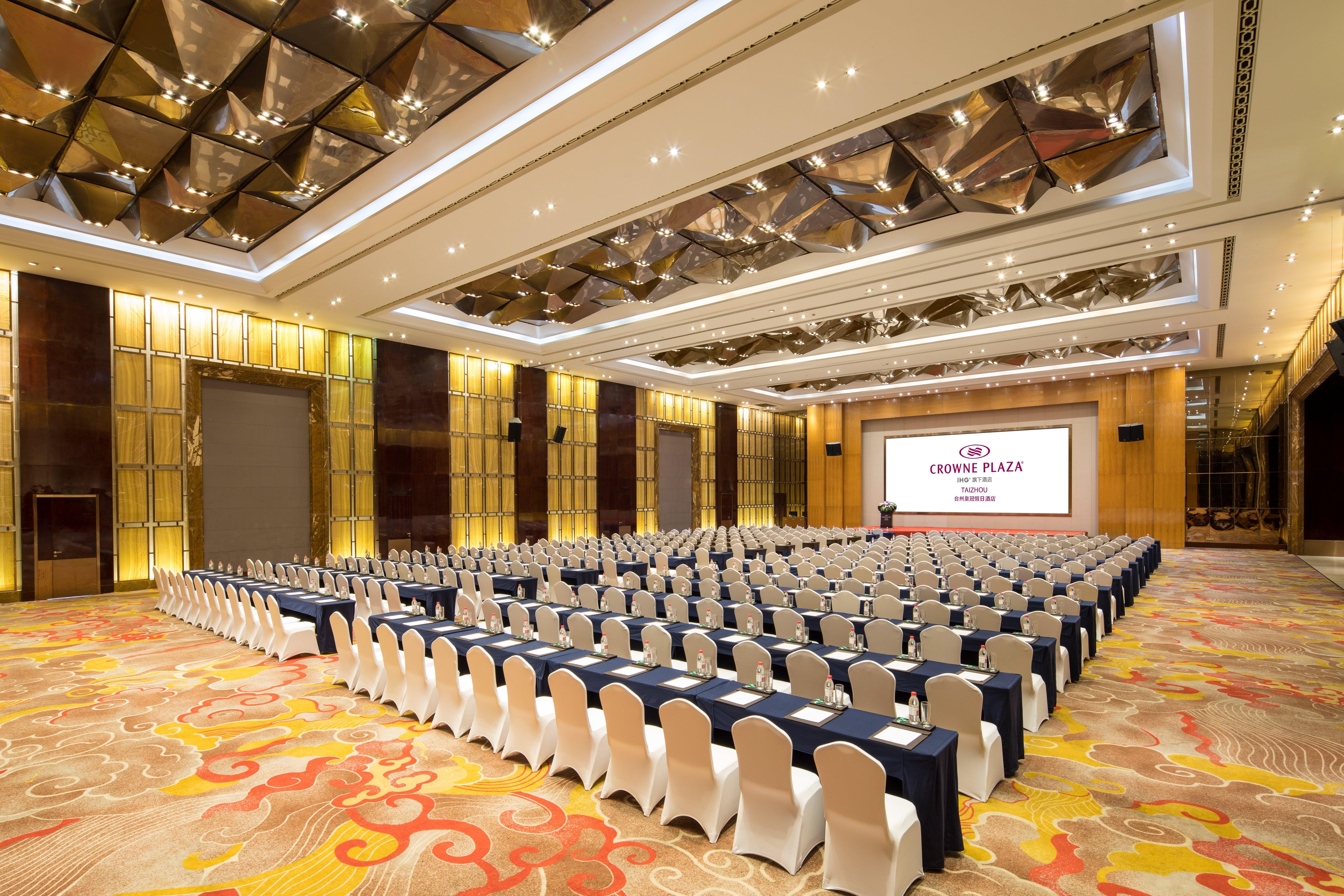 Crowne Plaza Taizhou By Ihg Hotel Ngoại thất bức ảnh